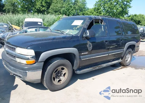 2001 Chevrolet Suburban 1500 Lt z USA, uszkodzony, nr VIN 3GNFK16T11G106585
